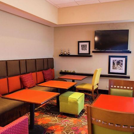 Hampton Inn Torreon Airport-Galerias Bagian luar foto